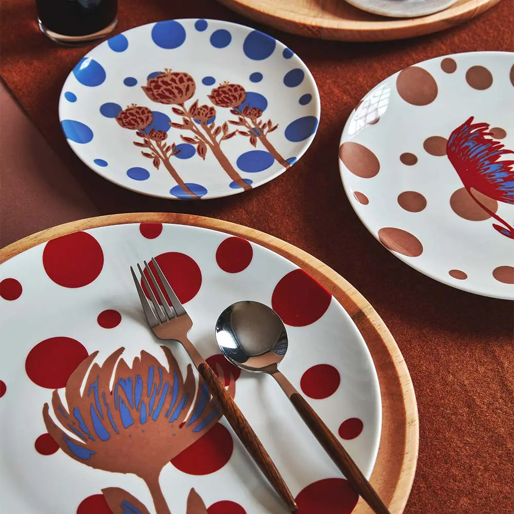 Una colección de objetos que protagoniza la flora y fauna bogotanas