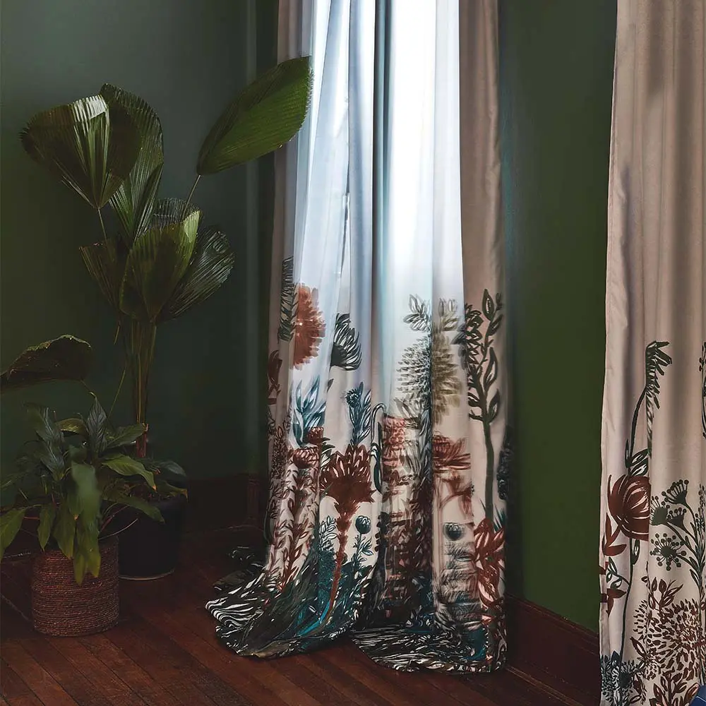 Una colección de objetos que protagoniza la flora y fauna bogotanas