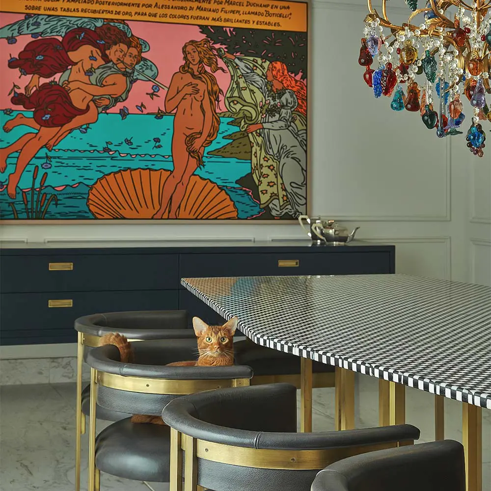 Una casa en la costa colombiana con un interiorismo entre clásico y contemporáneo