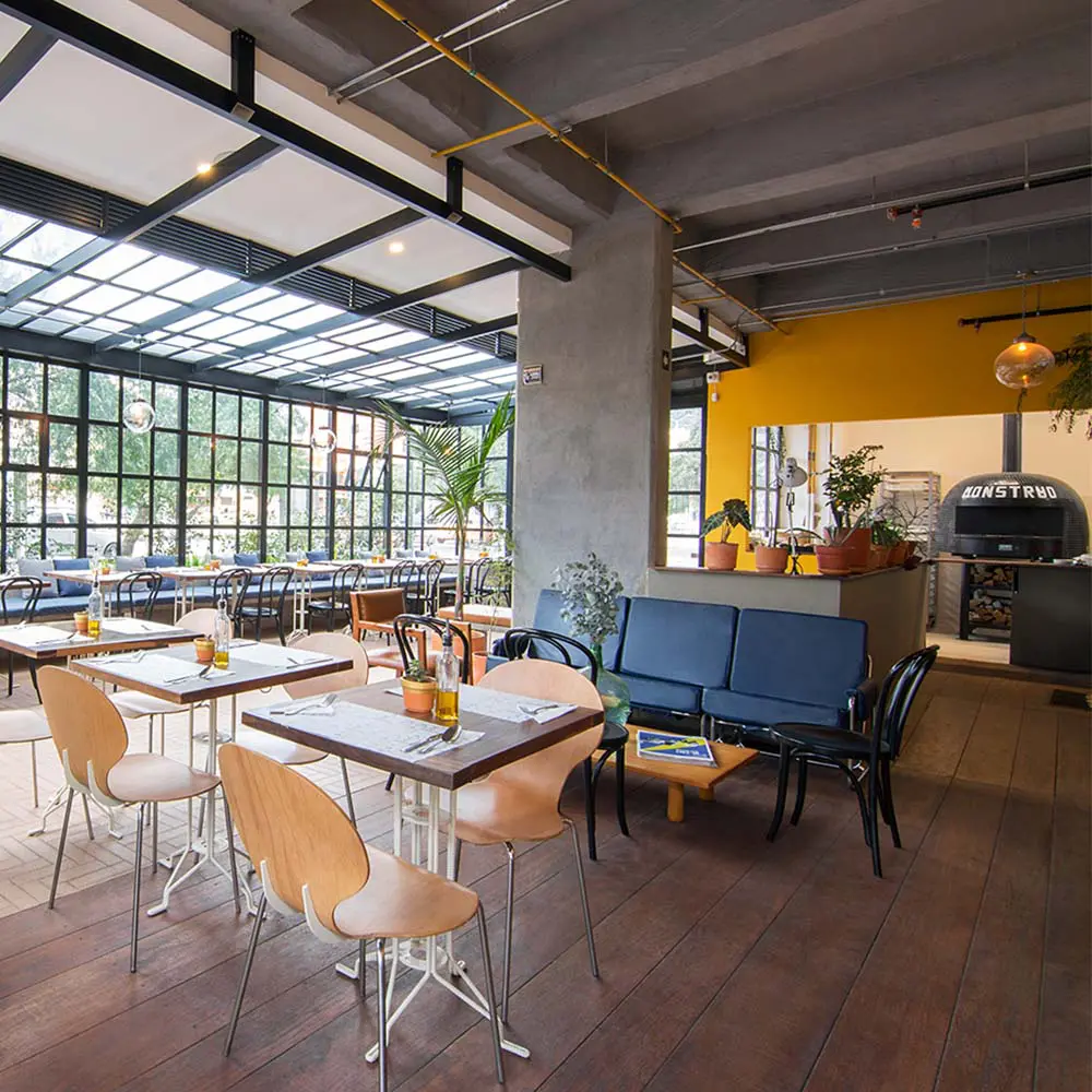 ¿ha ido a este lugar? Café monstruo, un espacio como ningún otro en bogotá