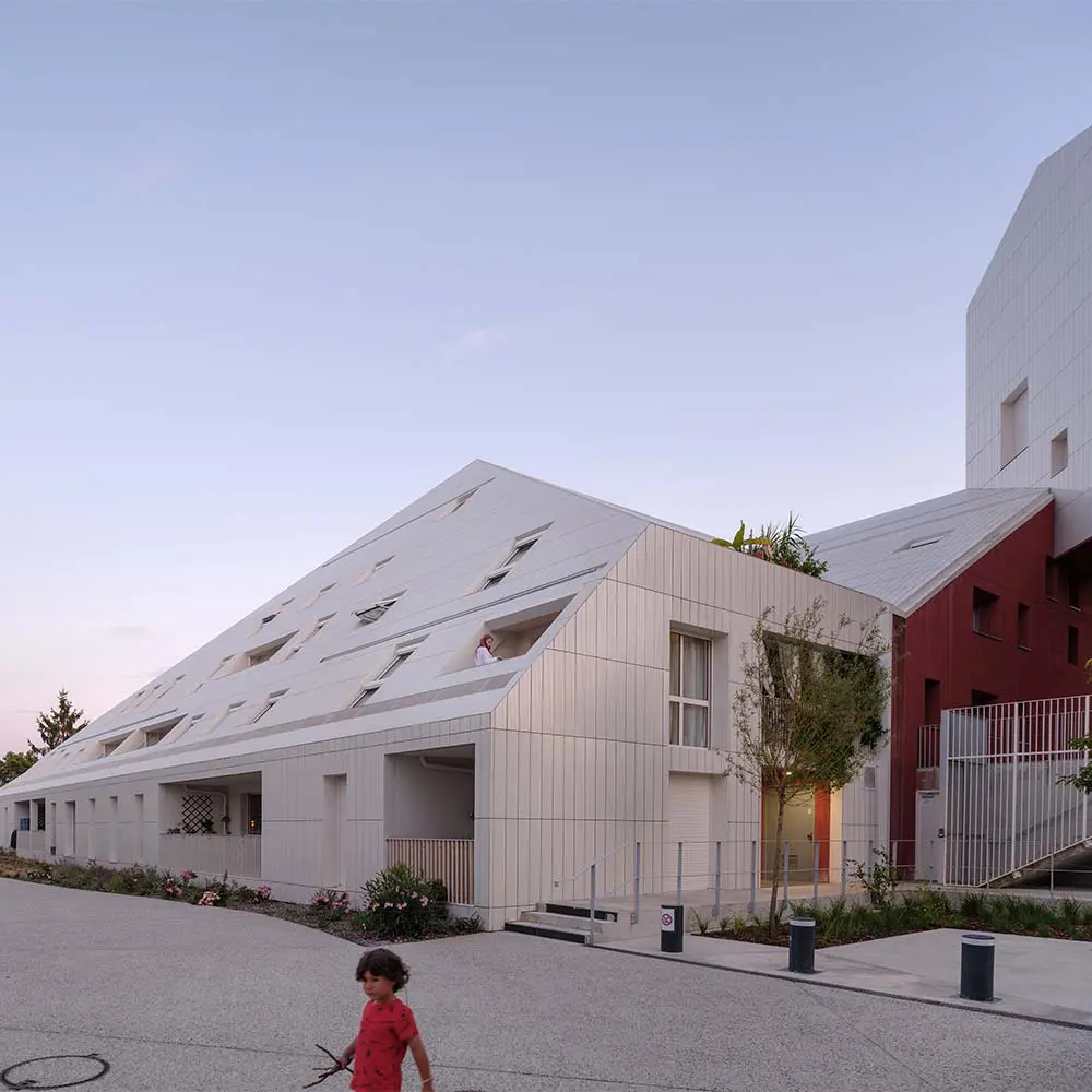 Uno de los conjuntos residenciales más disruptivos que pueda ver está en francia