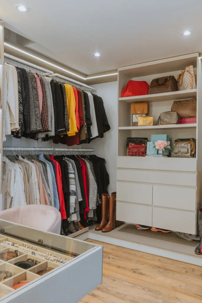 La remodelación de un apartamento al norte de bogotá rodeado de parques, vegetación y agradable tejido urbano La remodelación de un apartamento al norte de bogotá rodeado de parques, vegetación y agradable tejido urbano