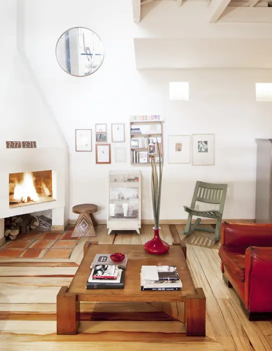 Diseño vertical: arquitectura bogotana en el barrio la candelaria Diseño vertical: arquitectura bogotana en el barrio la candelaria