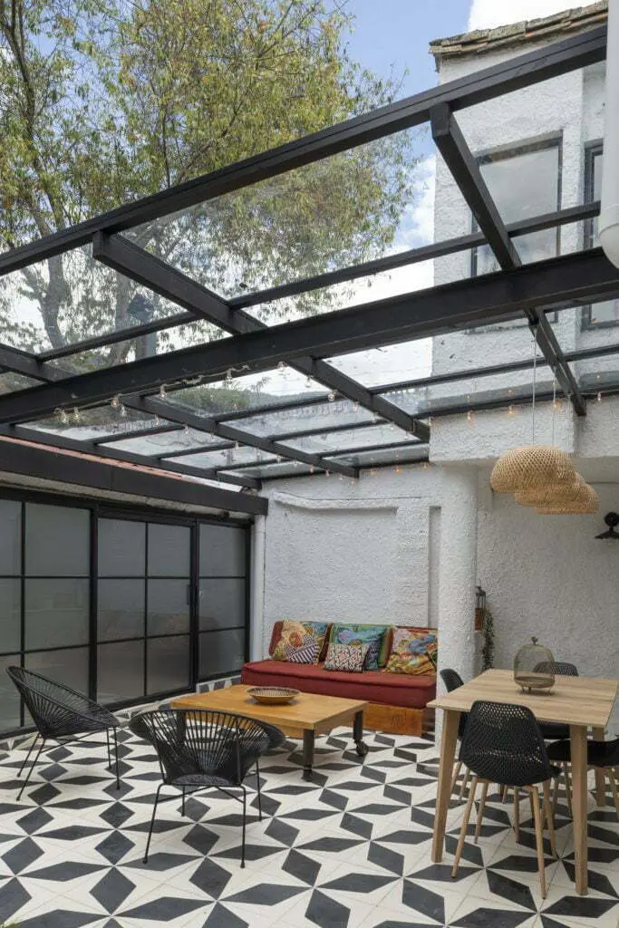 La sorprendente remodelación de una casa ubicada en santa bárbara alta en bogotá