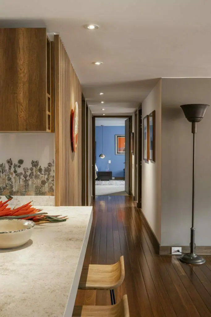 Intervención arquitectónica de un apartamento bogotano de 1970