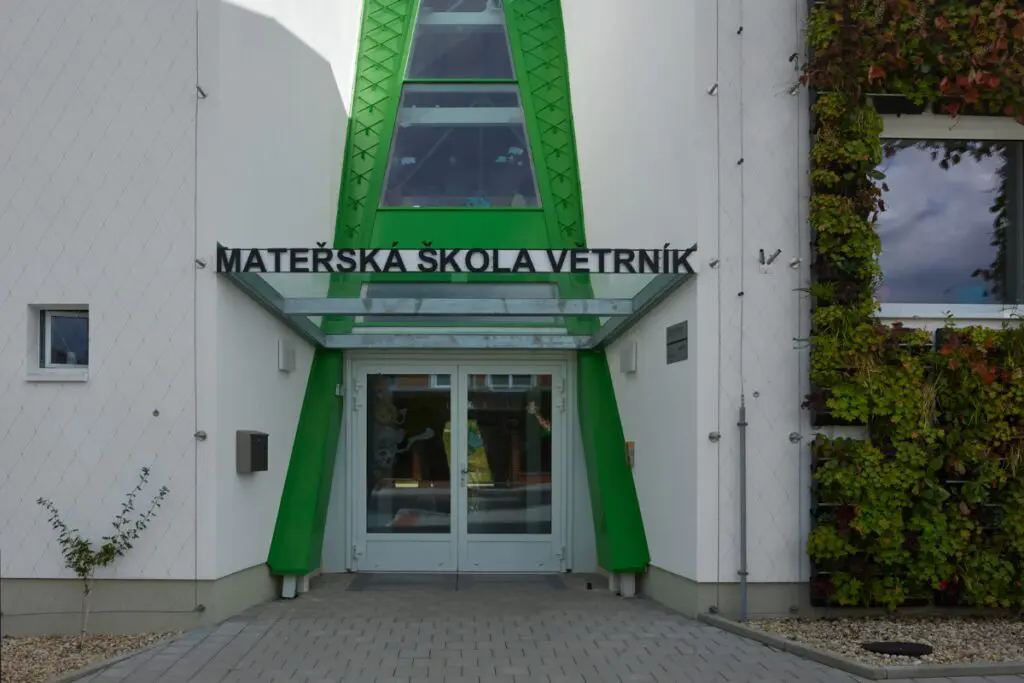 ‘una edificación para el alma de un niño’, un ejemplo de jardín infantil