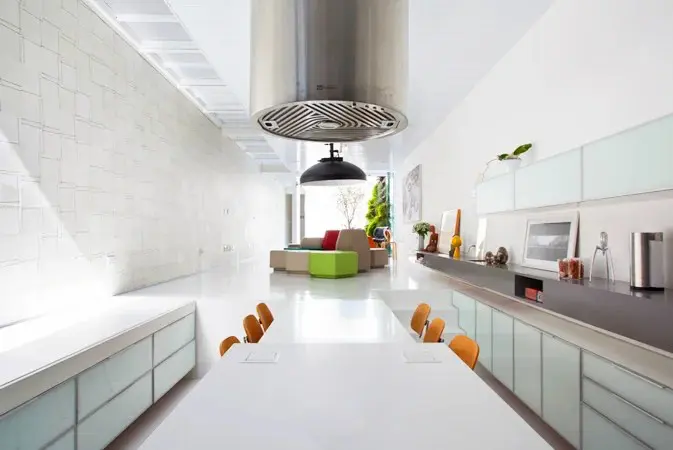 Conozca esta increíble casa construida en un terreno de 4x30 mts