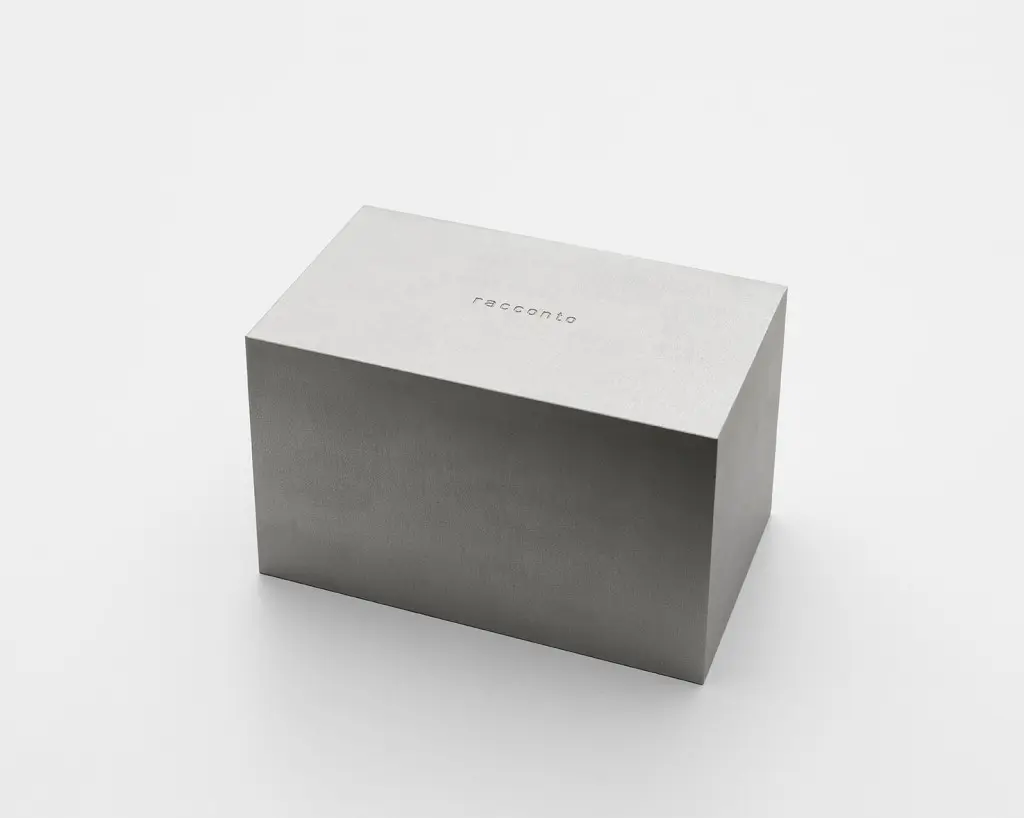 Paolo icaro racconto, 2010, galería p420.