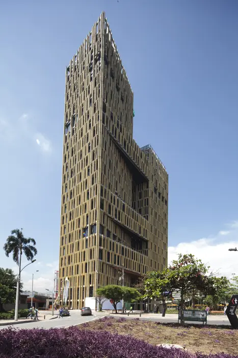 Centro cívico de antioquia: arquitectura de la libertad Centro cívico de antioquia: arquitectura de la libertad