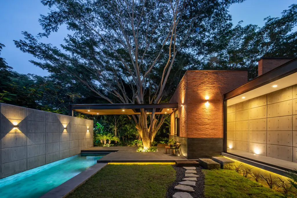 Una vivienda contemporánea inspirada en la tipología de las casas clásicas mexicanas