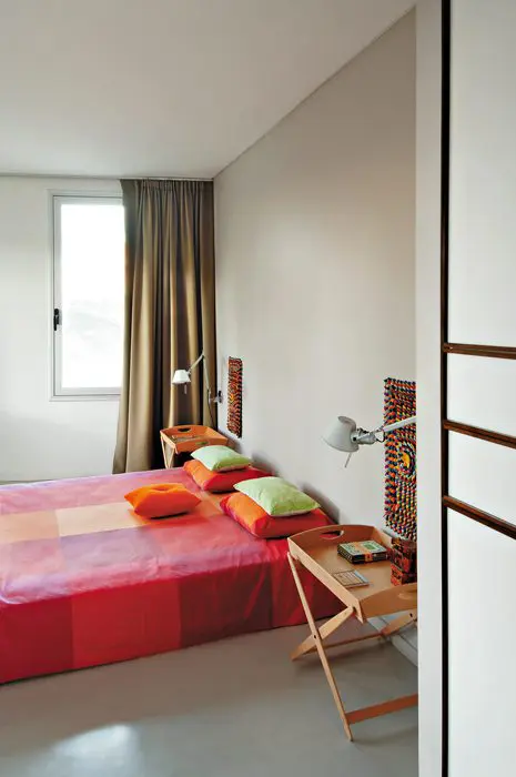 Un sorprendente y cálido hogar de líneas contemporáneas diseñado y construido en 8 meses 9477lavarello_zas_arquitectura_axxis_002