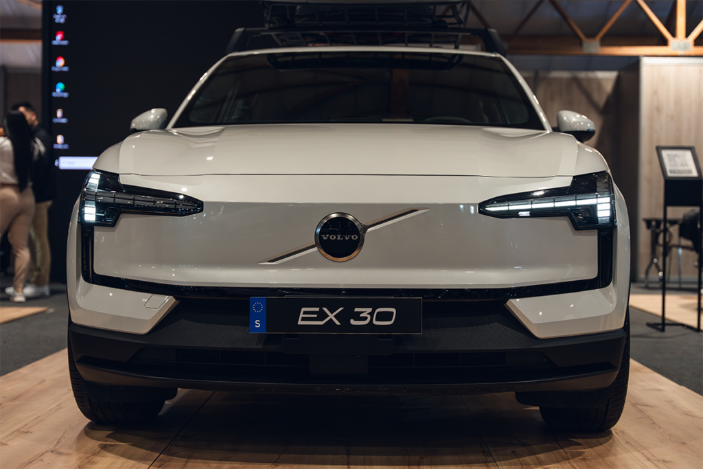 Destacamos tres novedades del salón internacional del automóvil 2024  