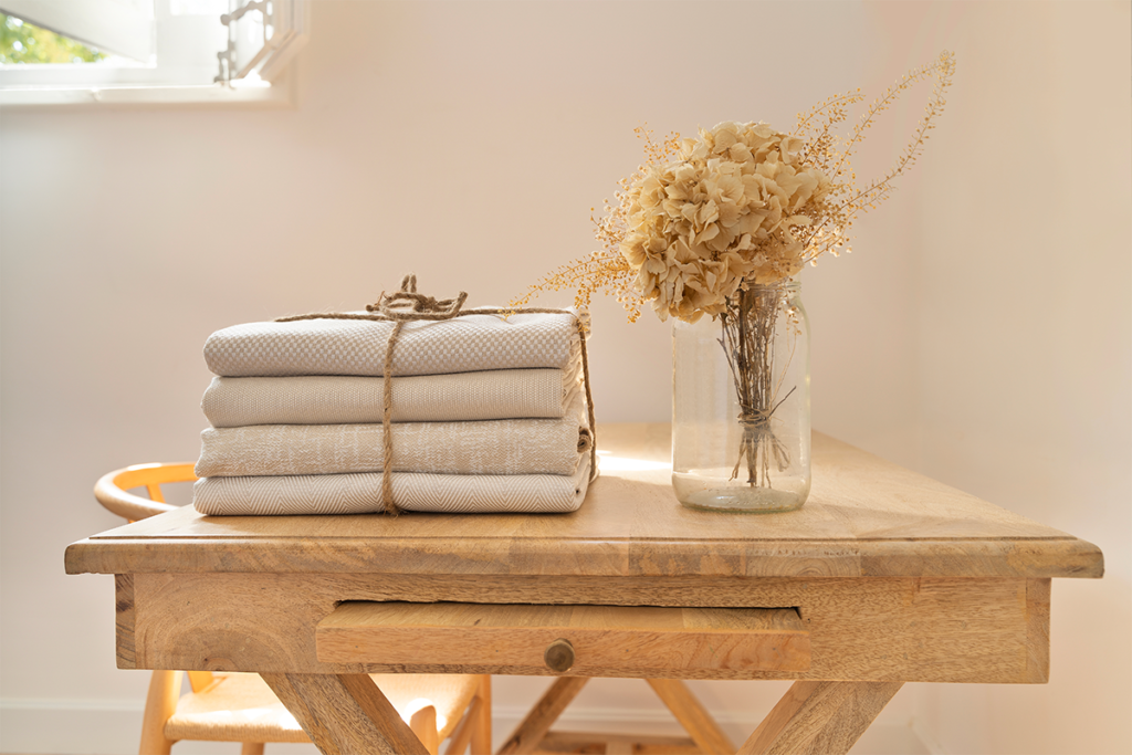 Textiles y tapetes: el toque esencial para un hogar en tendencia Textiles y tapetes: el toque esencial para un hogar en tendencia