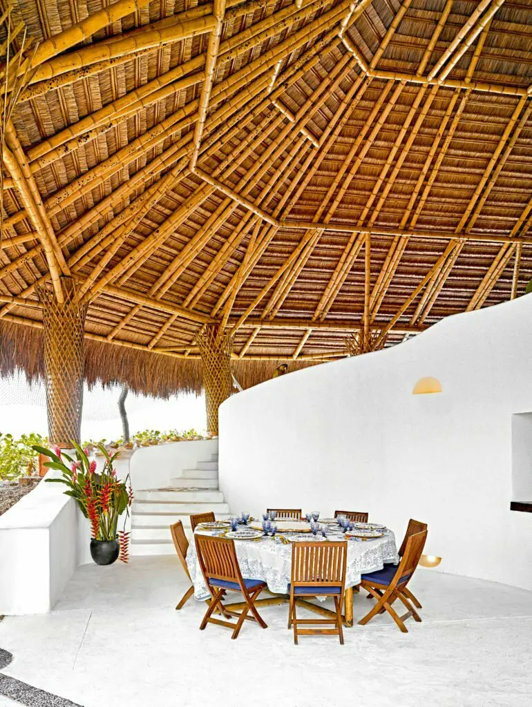 Floreros, una pieza mágica en decoración que puede transformar el hogar