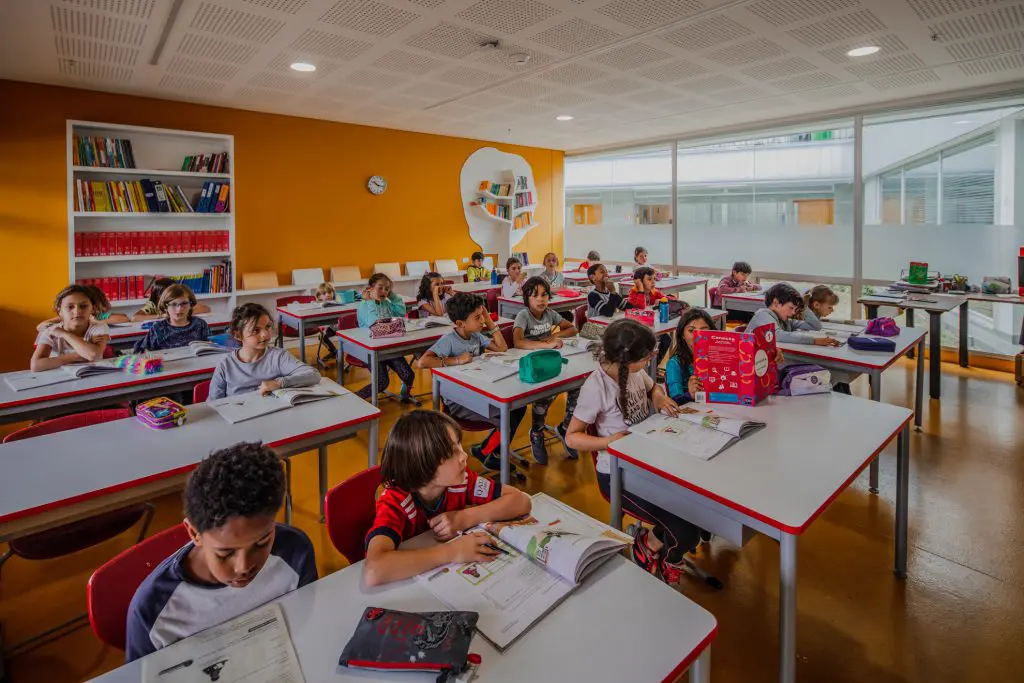La sorprendente ampliación del colegio helvetia en bogotá diseñada por el equipo mazzanti La sorprendente ampliación del colegio helvetia en bogotá diseñada por el equipo mazzanti
