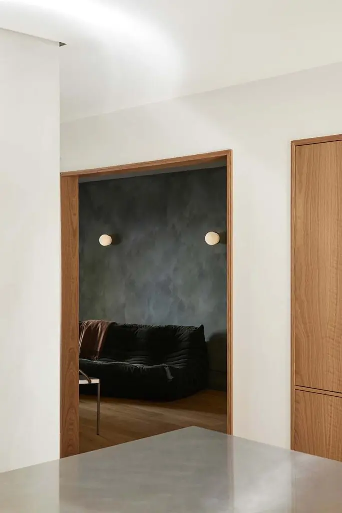 Una sensación llena de contrastes: así es el diseño de este apartamento en canadá