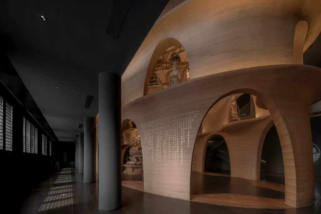 Este es el museo escondido en china con una arquitectura de contemplación y movimiento