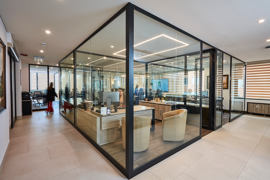 El alma del diseño de esta joyería de lujo es la luz natural