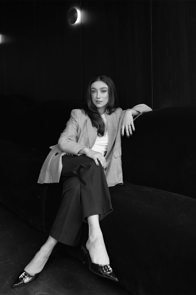 Este es el diseño de un bar en bogotá que revive los años veinte