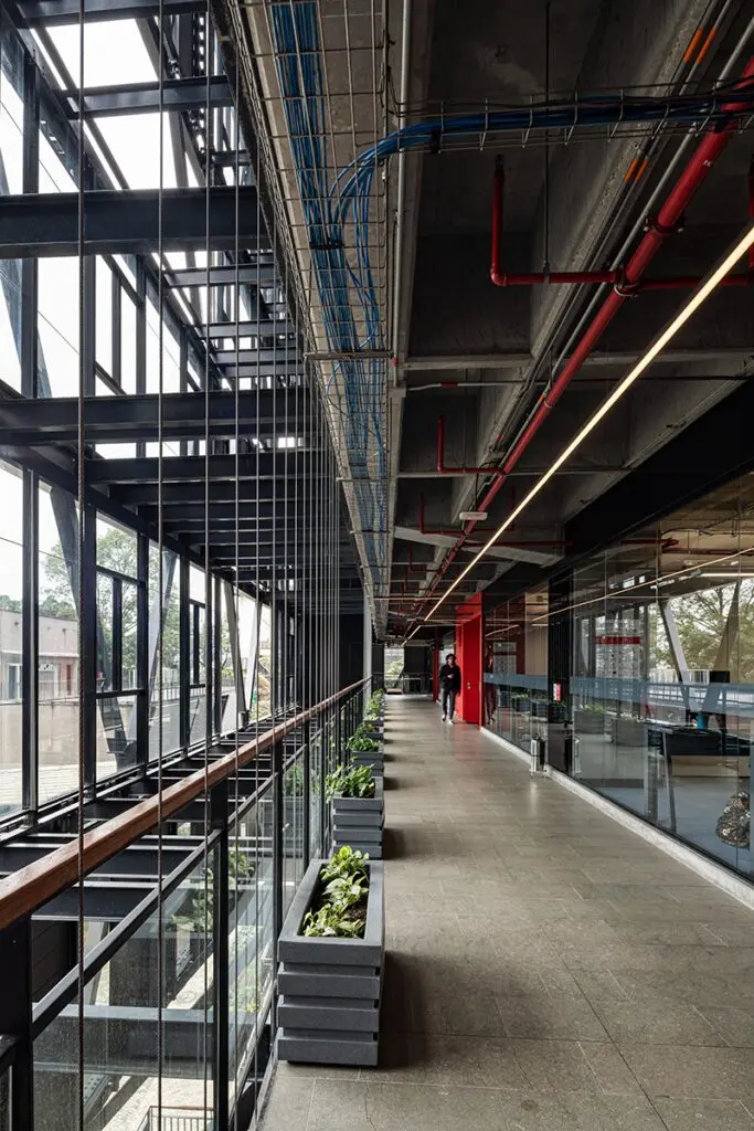 Arquitectura expuesta y abierta: el punto de partida de este estudio antioqueño