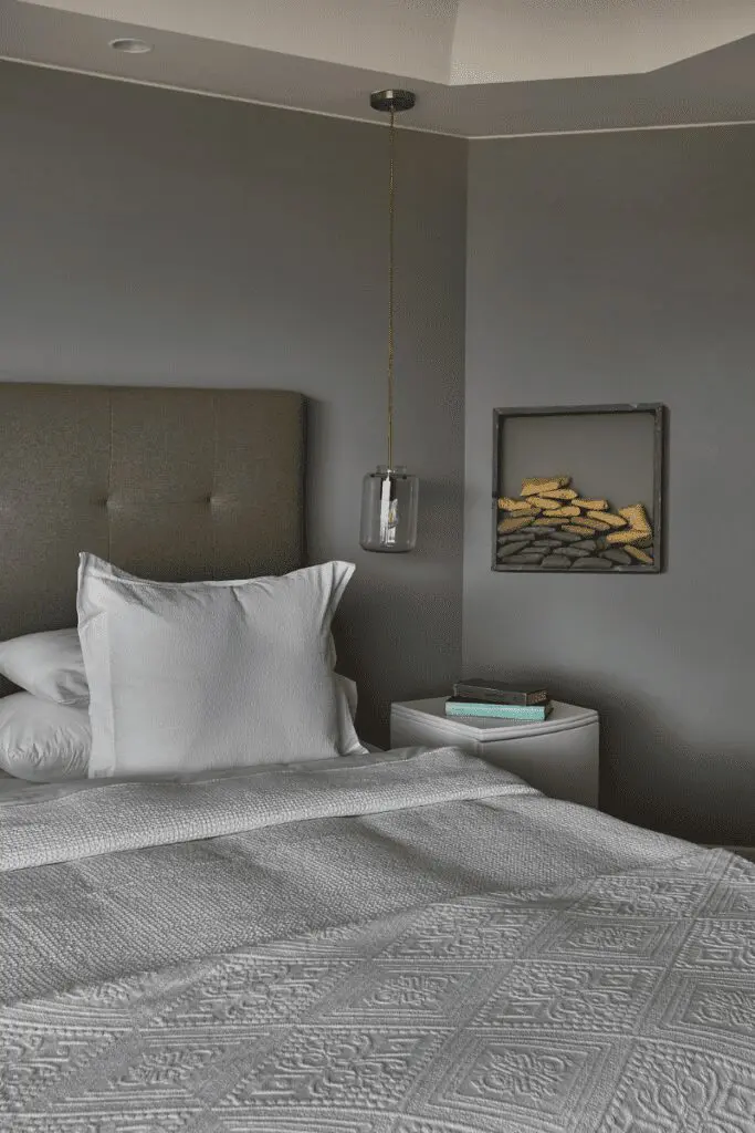 Un contenedor que exhibe arte, libros y objetos: así es este apartamento en bogotá Un contenedor que exhibe arte, libros y objetos: así es este apartamento en bogotá