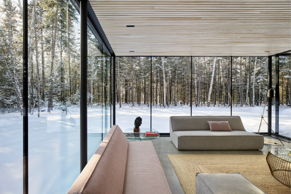 El centro de esta casa es un árbol de manzanos