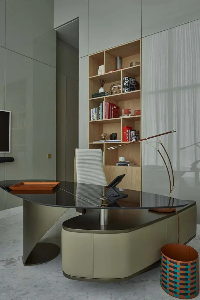 Una remodelación audaz convierte esta obra en un oasis contemporáneo en cartagena