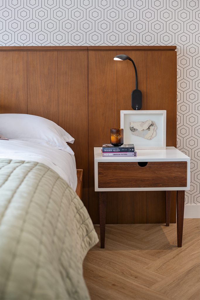 Adiós a los muros y los colores oscuros en este apartamento en bogotá