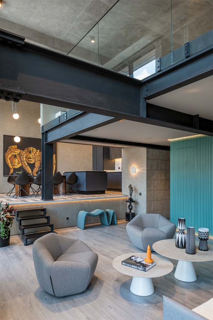 La estructura y los objetos le conceden el encanto a este apartamento en bogotá