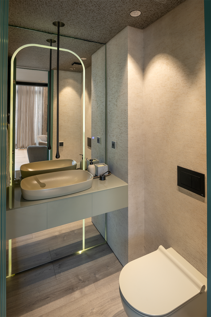 La estructura y los objetos le conceden el encanto a este apartamento en bogotá