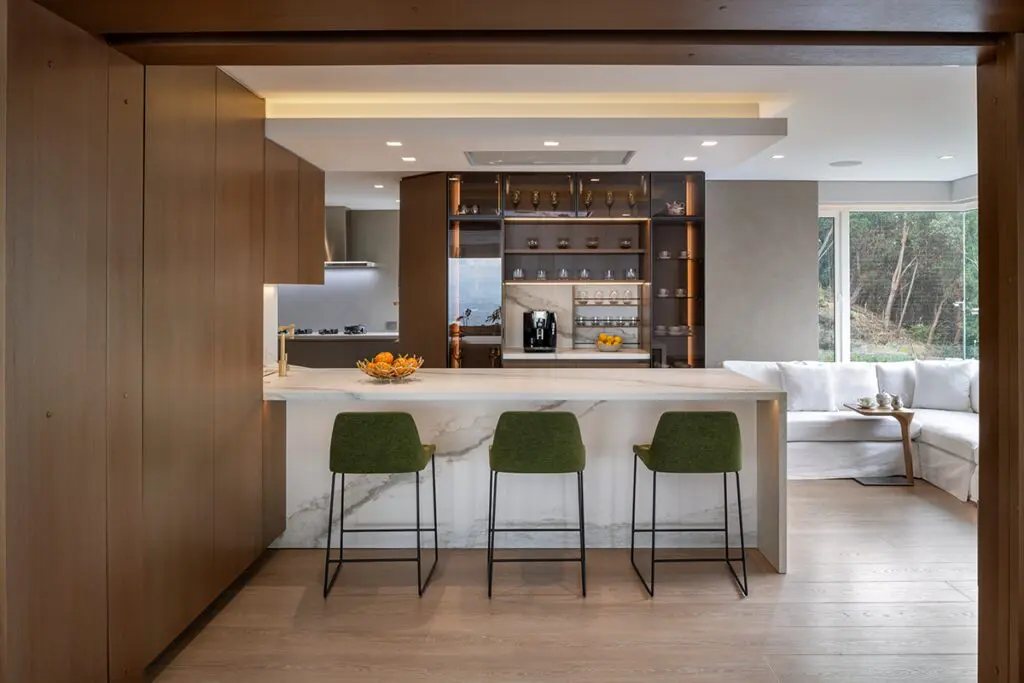 El diseño de este apartamento basado en el ‘feng shui’ propone habitar con intención El diseño de este apartamento basado en el ‘feng shui’ propone habitar con intención