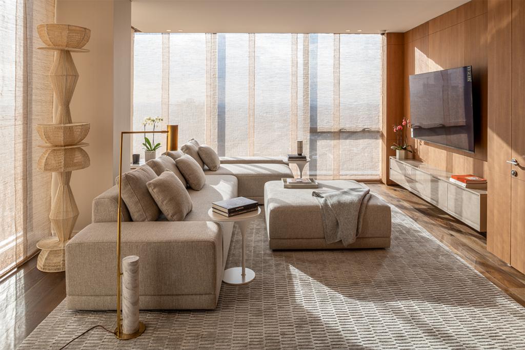 El diseño de este apartamento en bogotá logró un cálido minimalismo