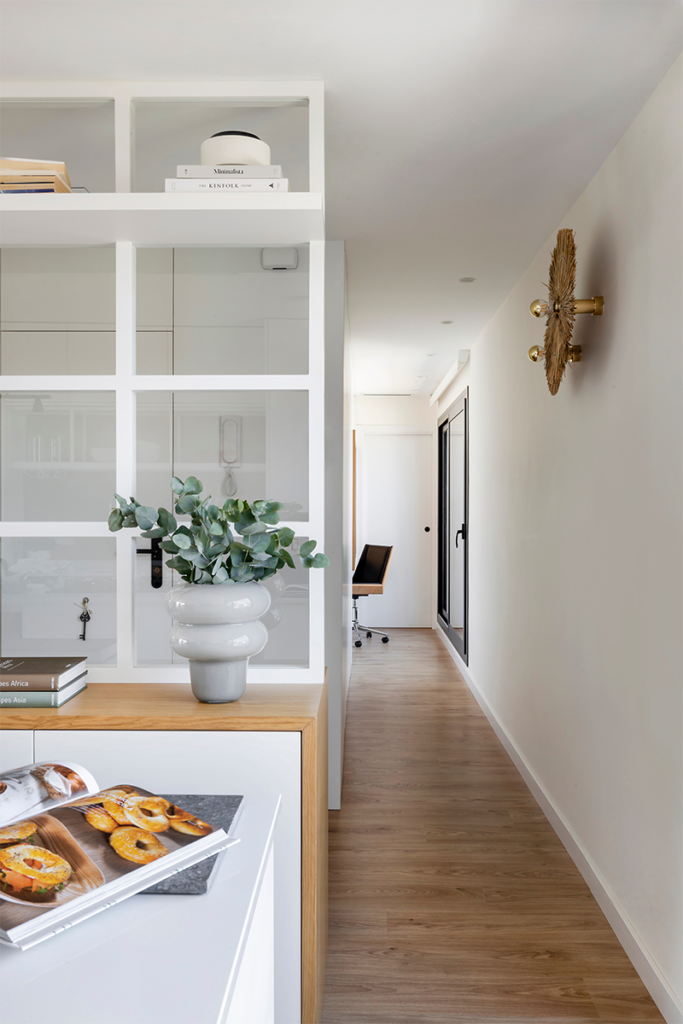 Para inspirarse: un pequeño ático con dos terrazas invita a disfrutar de la calma