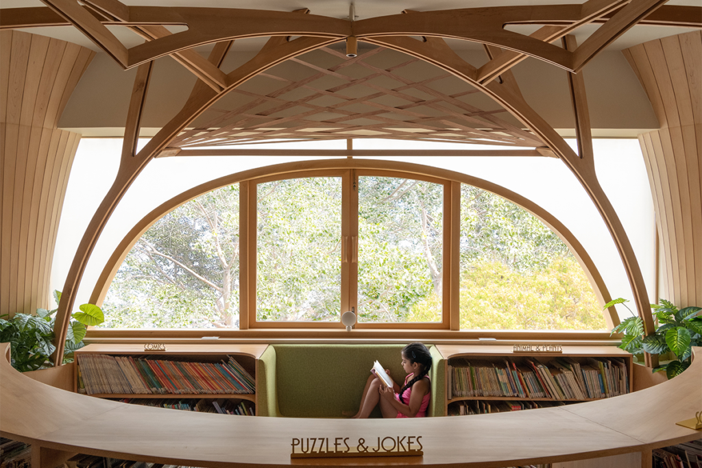 Esta biblioteca es un centro dinámico de aprendizaje y compromiso comunitario Esta biblioteca es un centro dinámico de aprendizaje y compromiso comunitario