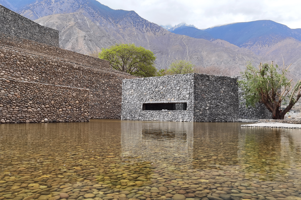 La arquitectura de esta bodega une a las personas con la naturaleza