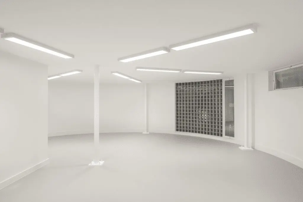 Intervenir lo existente: bradbury works, un ejercicio de reciclaje arquitectónico
