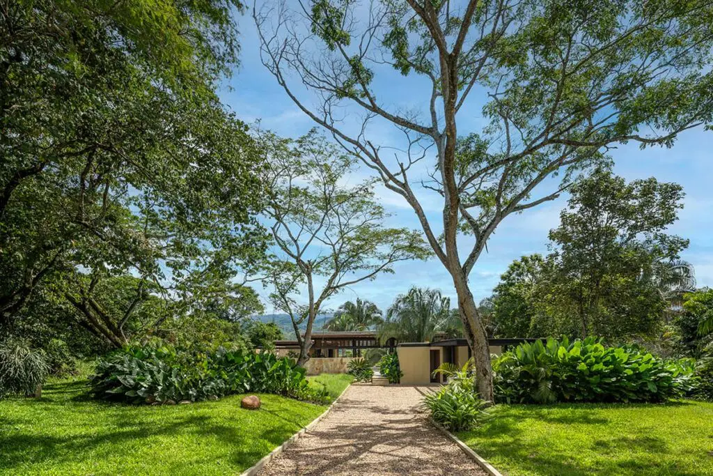 Arquitectura moderna: esta casa, en anapoima, se mezcla con su entorno natural Arquitectura moderna: esta casa, en anapoima, se mezcla con su entorno natural
