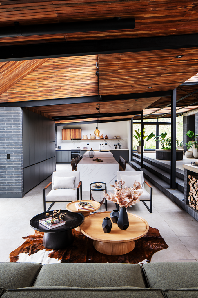 Cuatro casas en colombia con enfoques sostenibles 