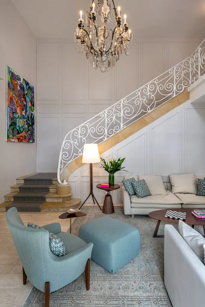 Así se logró la restauración de esta casa en bogotá inmersa en dos épocas