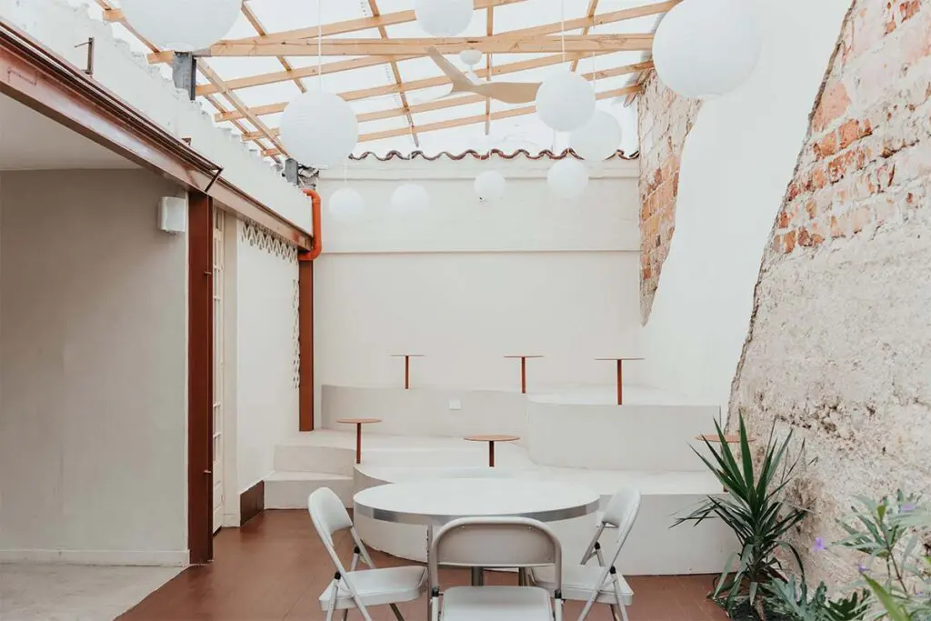 Un café en bucaramanga que apuesta por la permanencia y la honestidad material