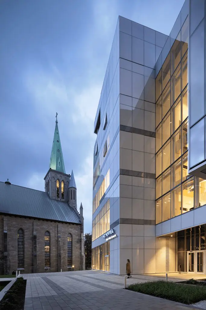 La arquitectura del mañana: un campus en canadá hecho en vidrio La arquitectura del mañana: un campus en canadá hecho en vidrio