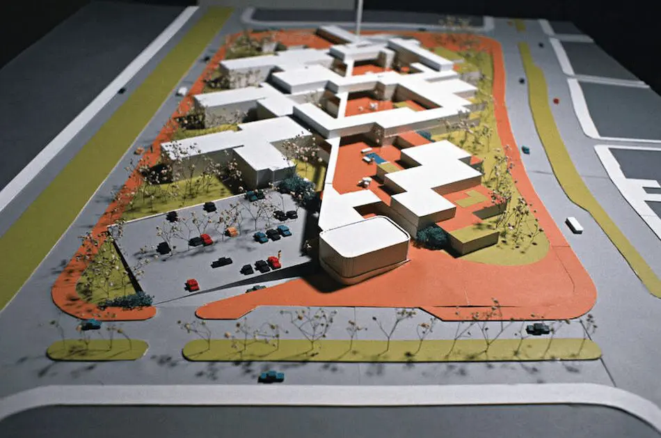Fundación santa fe de bogotá: un hospital que no parece un hospital Fundacion santa fe george nelson