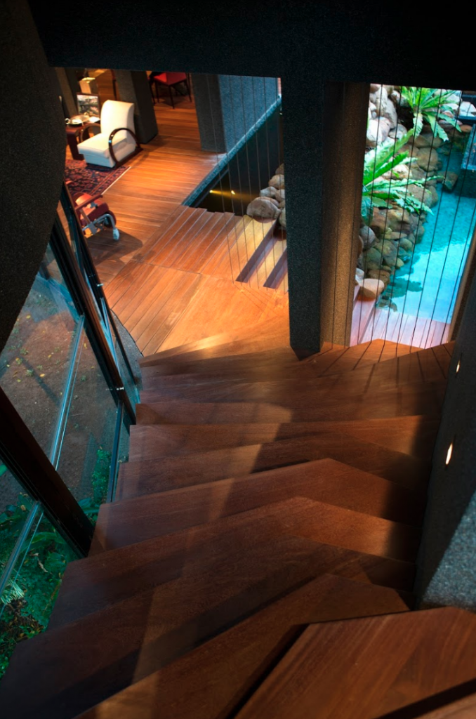 Una casa multifamiliar diseñada como un oasis ecológico de ensueño Una casa multifamiliar diseñada como un oasis ecológico de ensueño