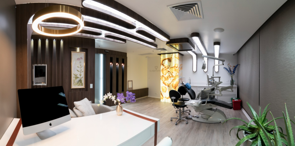 Exclusividad, estilo e interiorismo se unen en este consultorio odontológico de medellín