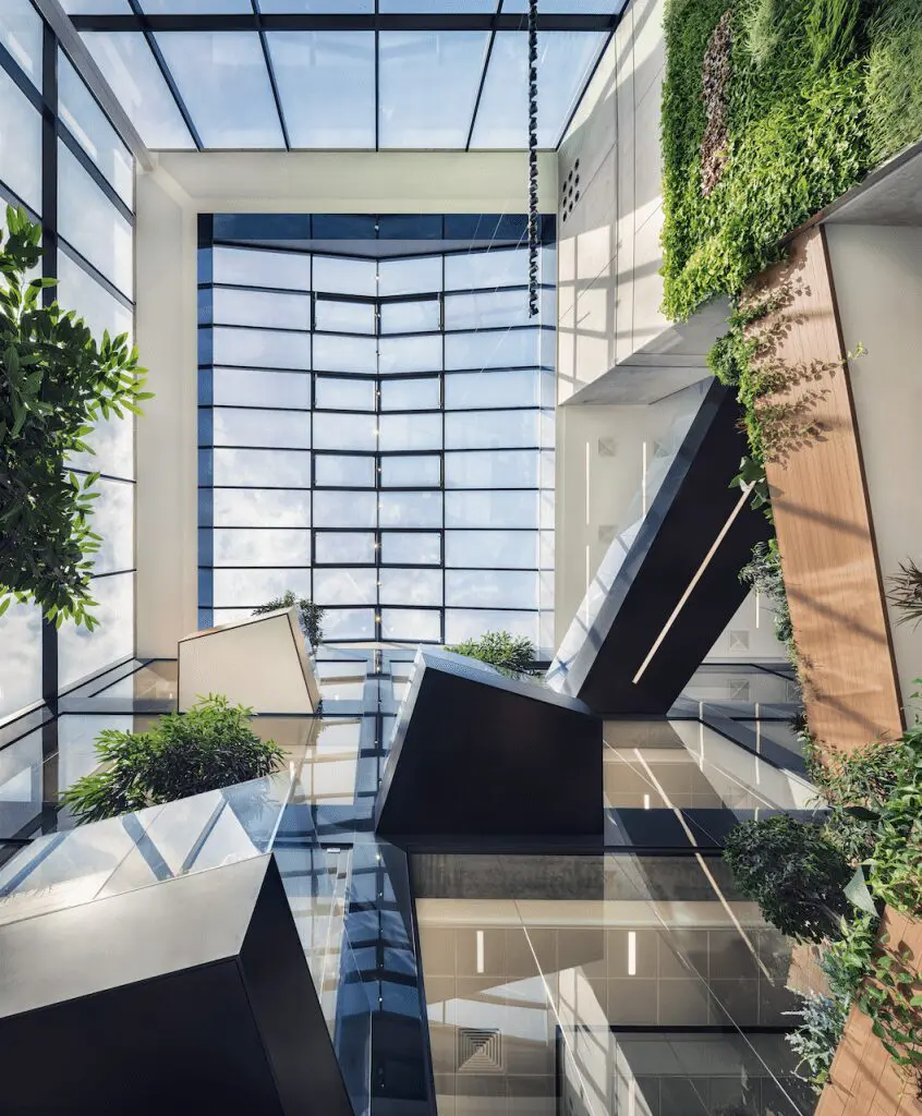 Una de las oficinas más creativas del mundo diseñada para jóvenes talentos Una de las oficinas más creativas del mundo diseñada para jóvenes talentos