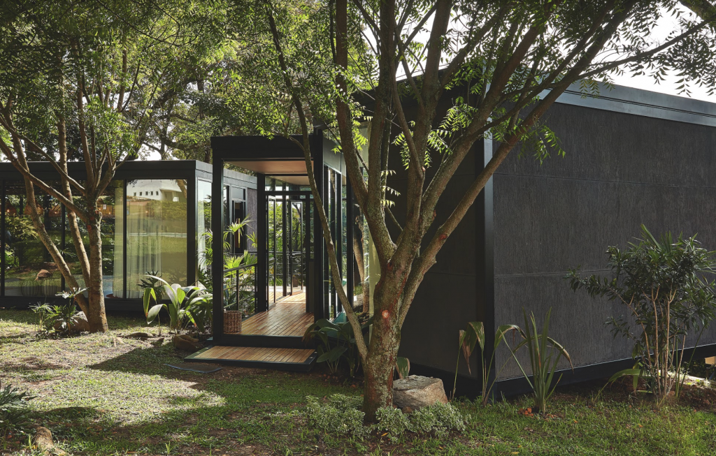 La sorprendente nueva área de un colegio en ibagué, tolima construida sobre un bosque tropical