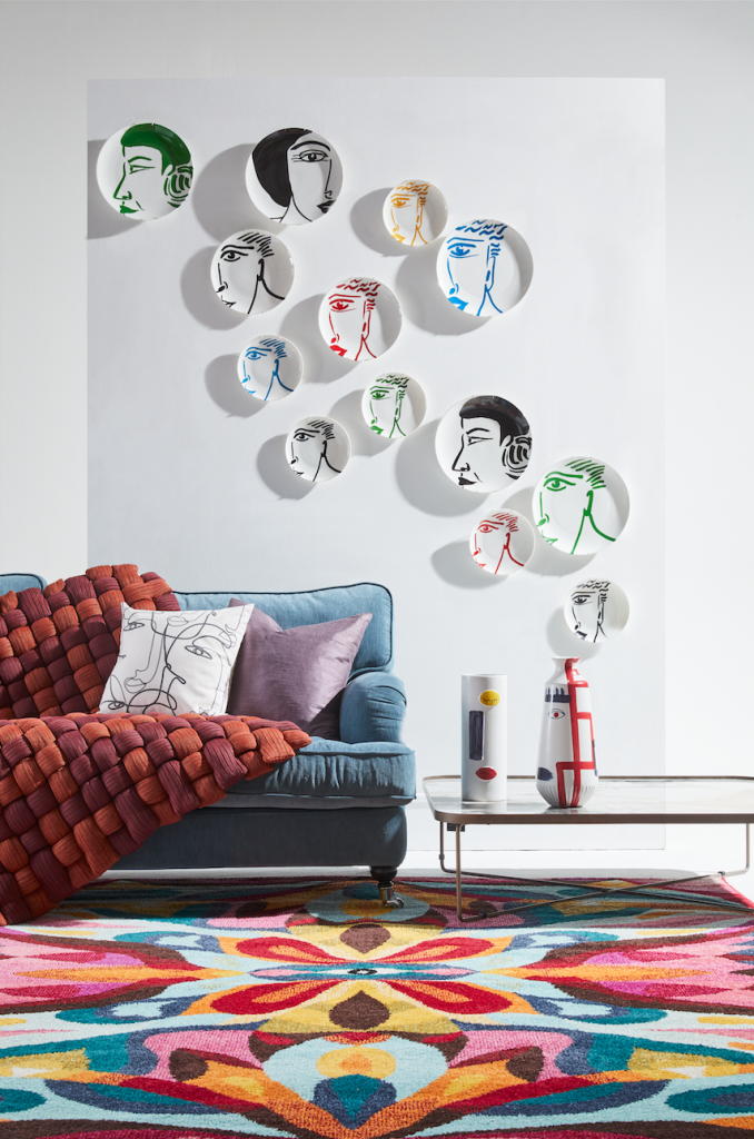 Dibujos e ilustraciones se imponen este año para decorar cada uno de los espacios