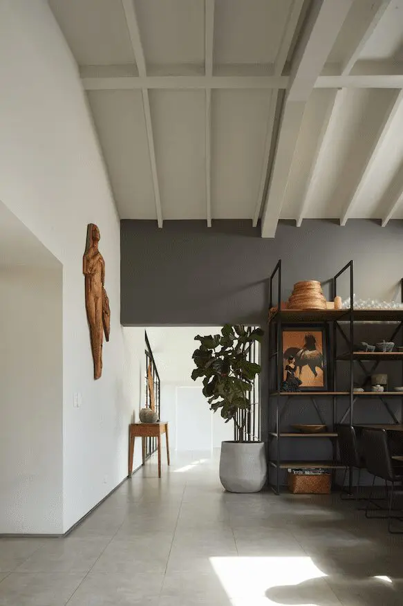 La cocina es la protagonista de esta elegante casa en manizales La cocina es la protagonista de esta elegante casa en manizales