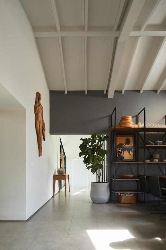 La cocina es la protagonista de esta elegante casa en manizales La cocina es la protagonista de esta elegante casa en manizales