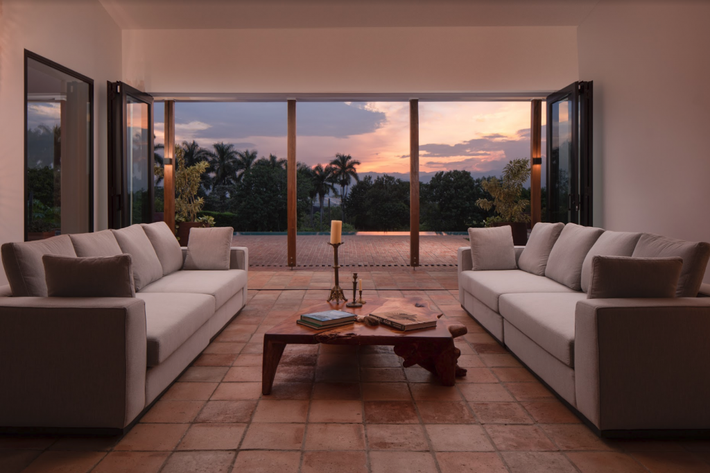 La restauración de una casa en pereira que se mezcla con la arquitectura tradicional española